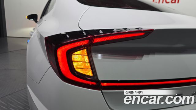 Hyundai Sonata 2021 — photo 9