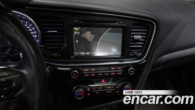 Kia K5 2014 — photo 15