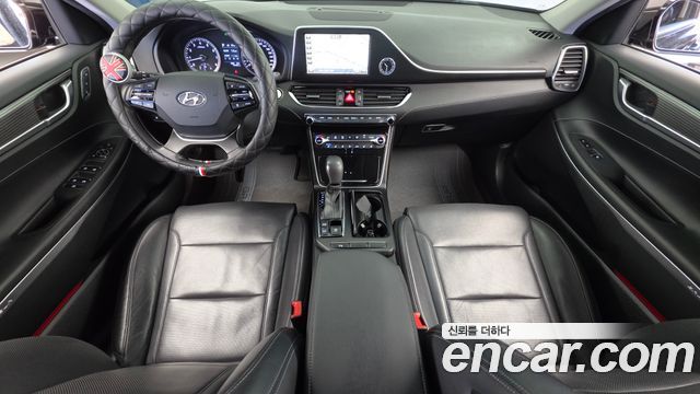 Hyundai Grandeur 2018 — photo 10