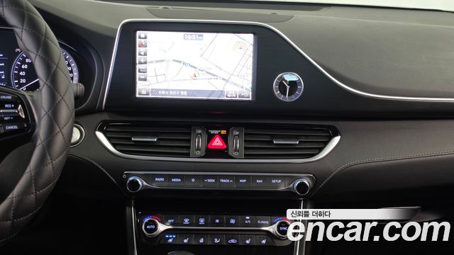 Hyundai Grandeur 2018 — photo 20