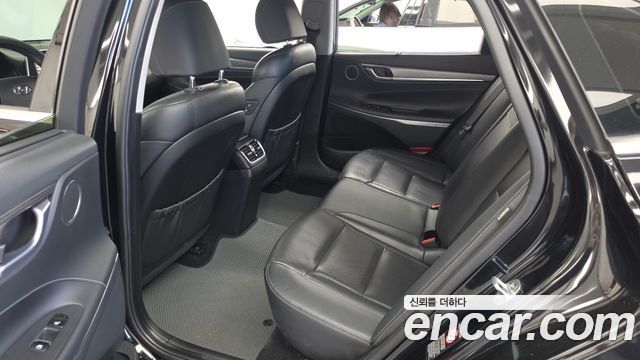 Hyundai Grandeur 2018 — photo 16