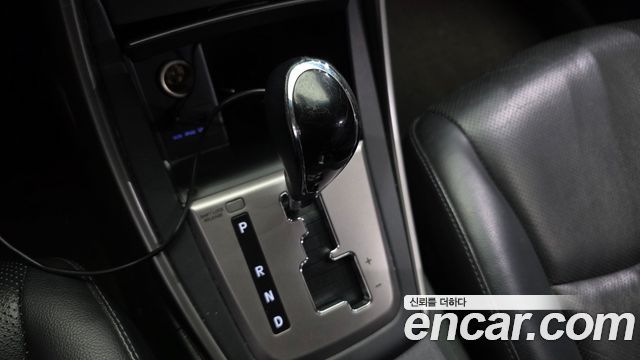 Hyundai AVANTE 2014 — photo 9