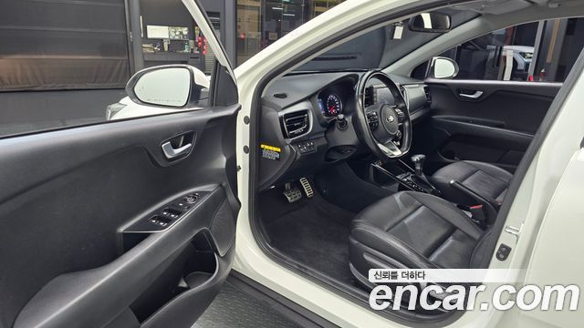 Kia Stonic 2020 — photo 13