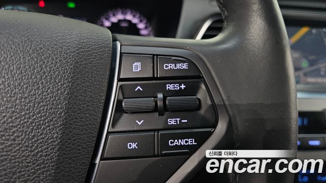 Hyundai Sonata 2016 — photo 24