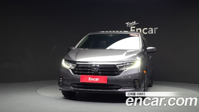 Honda Odyssey 2021 — photo 3