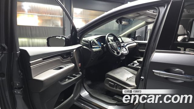 Honda Odyssey 2021 — photo 13