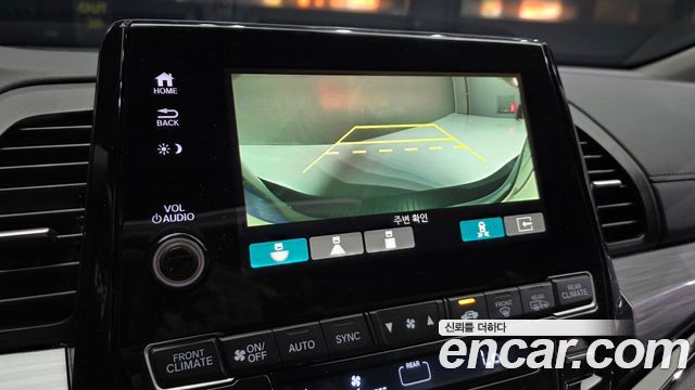 Honda Odyssey 2021 — photo 21