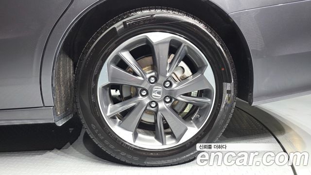 Honda Odyssey 2021 — photo 7