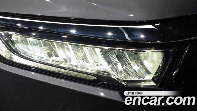 Honda Odyssey 2021 — photo 8