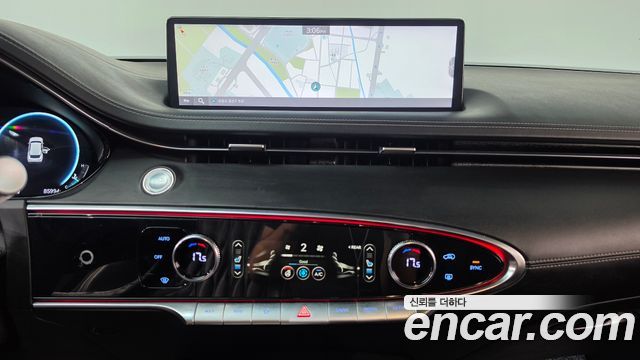 Genesis GV70 2021 — photo 19