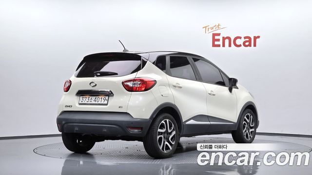 Renault Korea QM3 2017 — photo 2