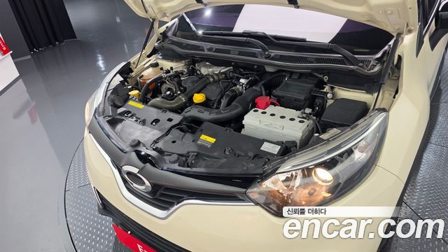 Renault Korea QM3 2017 — photo 6