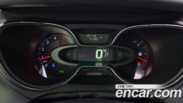 Renault Korea QM3 2017 — photo 11