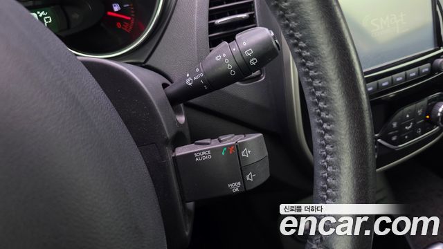 Renault Korea QM3 2017 — photo 23
