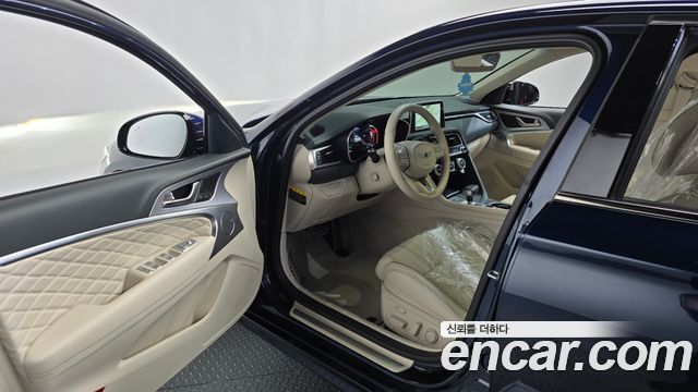 Genesis G70 2019 — photo 13