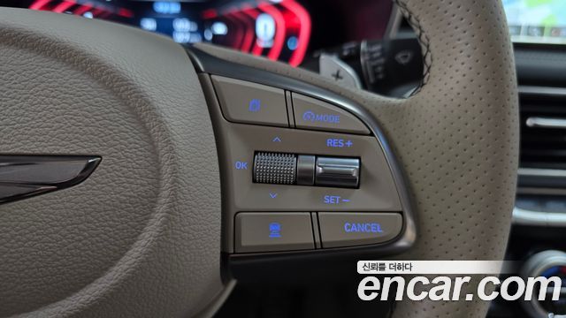 Genesis G70 2019 — photo 22