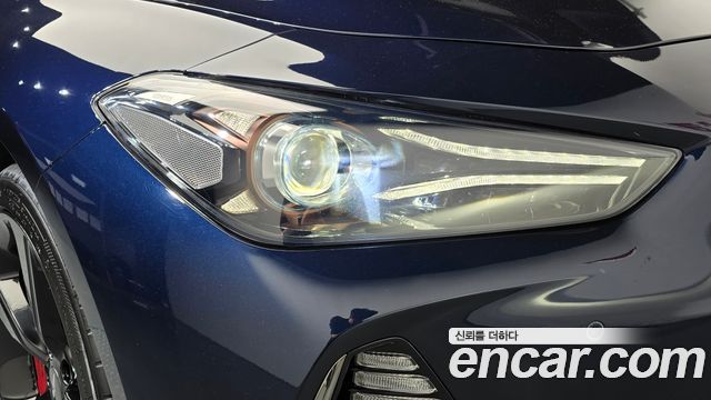 Genesis G70 2019 — photo 8