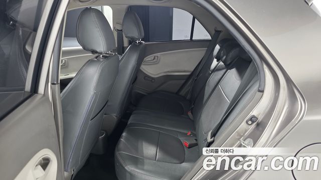 Kia morning 2016 — photo 18