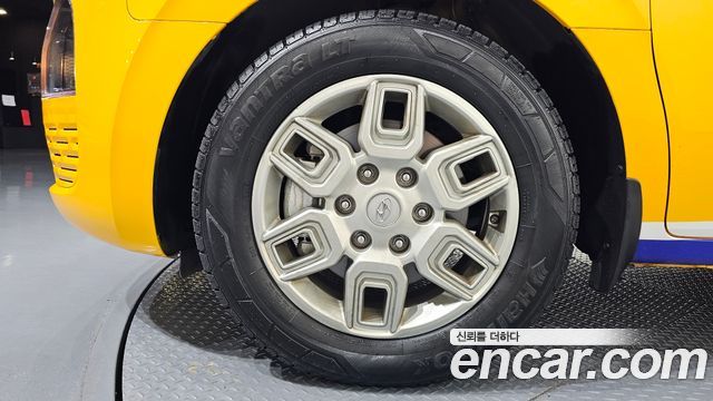 Hyundai Staria 2023 — photo 5