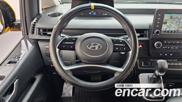 Hyundai Staria 2023 — photo 13