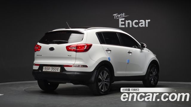 Kia Sportage 2011 — photo 2