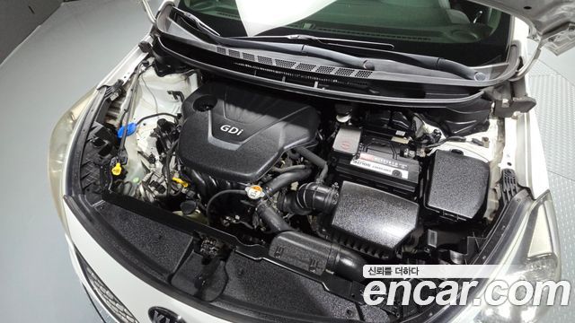 Kia K3 2013 — photo 6