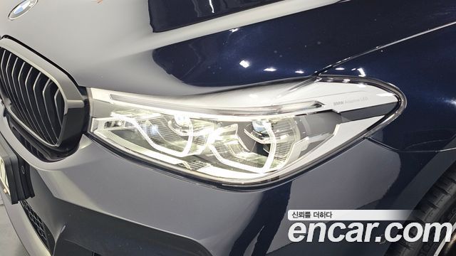 BMW Gran Turismo 2018 — photo 8