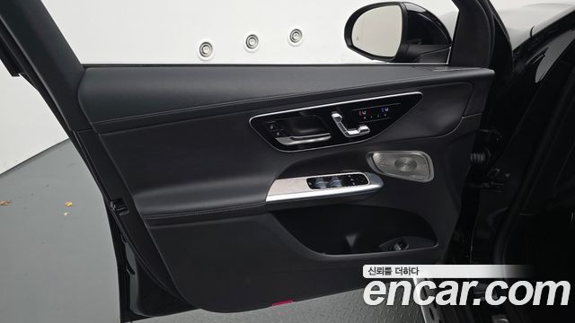 Mercedes-Benz GLC-Class 2024 — photo 14