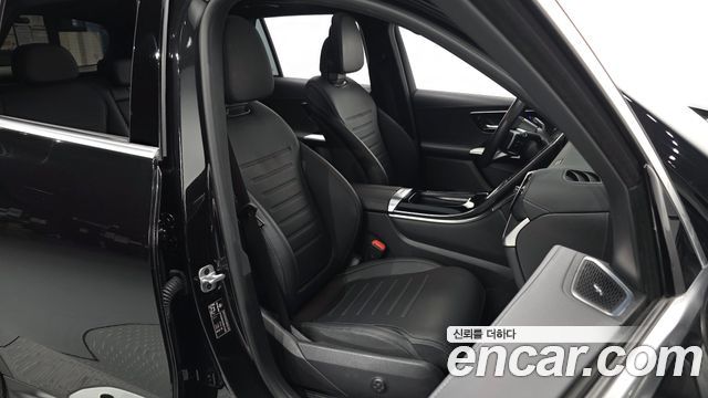 Mercedes-Benz GLC-Class 2024 — photo 16
