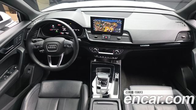 Audi Q5 2021 — photo 10