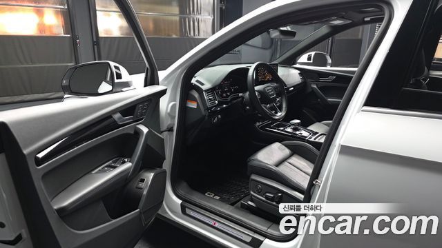 Audi Q5 2021 — photo 13