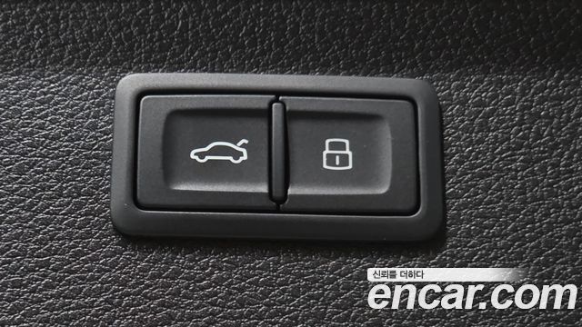 Audi Q5 2021 — photo 30