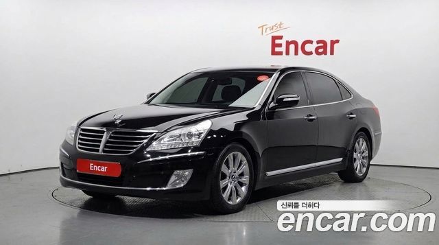 Hyundai Equus 2010 — photo 1