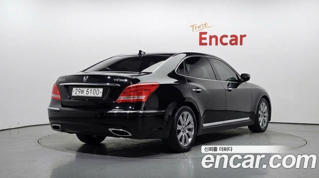 Hyundai Equus 2010 — photo 2