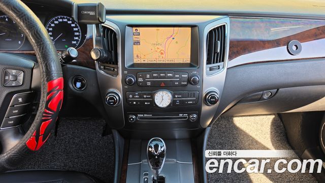 Hyundai Equus 2010 — photo 14