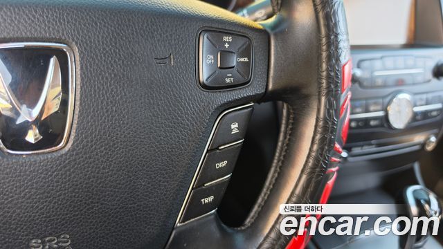 Hyundai Equus 2010 — photo 18