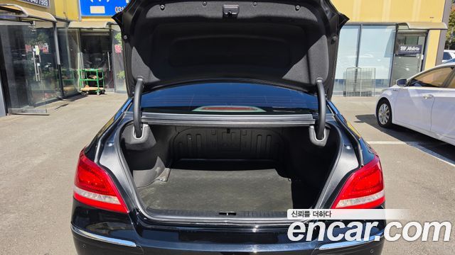 Hyundai Equus 2010 — photo 19
