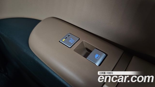 Hyundai Grandeur 2023 — photo 25