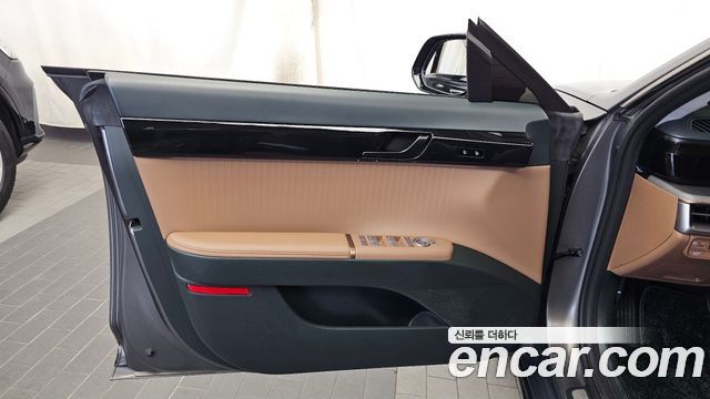 Hyundai Grandeur 2023 — photo 14
