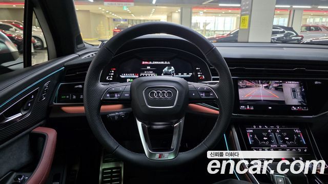 Audi SQ7 2026 — photo 13