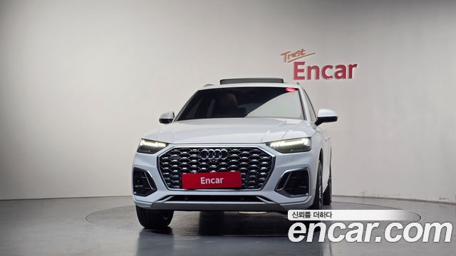 Audi Q5 2024 — photo 3