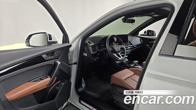 Audi Q5 2024 — photo 13
