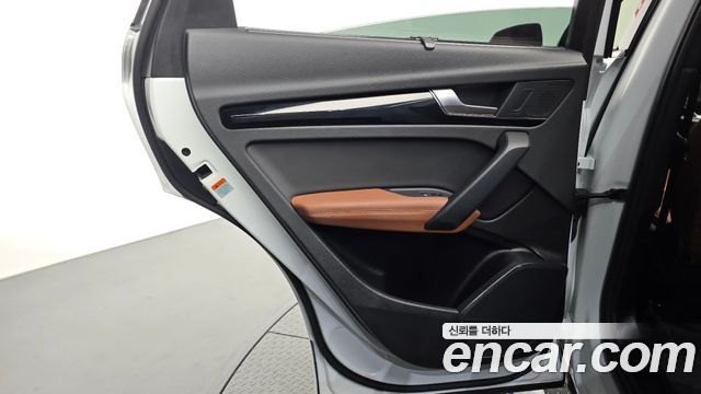 Audi Q5 2024 — photo 15