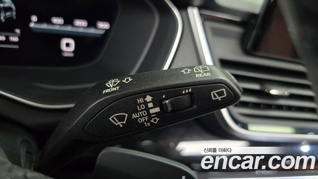 Audi Q5 2024 — photo 28