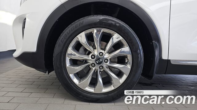 Kia Sorento 2018 — photo 5