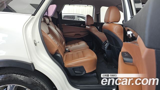 Kia Sorento 2018 — photo 12