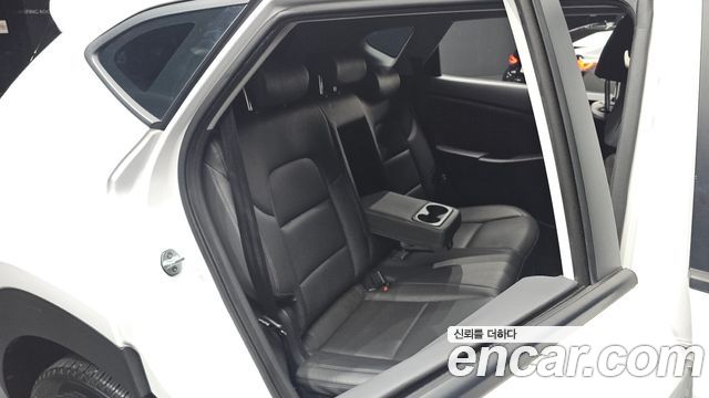 Hyundai Tucson 2019 — photo 16