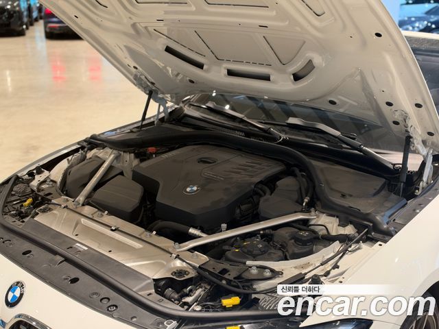 BMW 4-Series 2024 — photo 11
