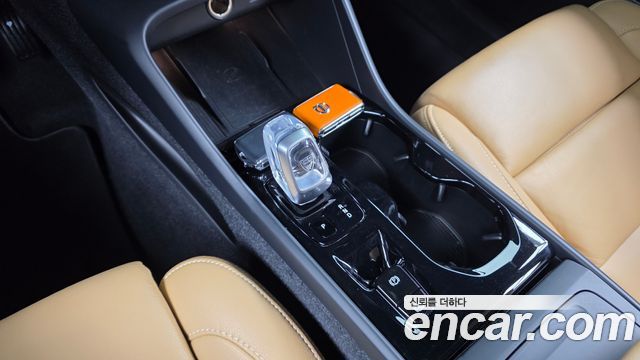 Volvo XC40 2021 — photo 12