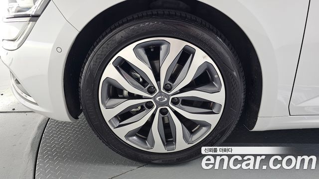 Renault Korea SM6 2017 — photo 5
